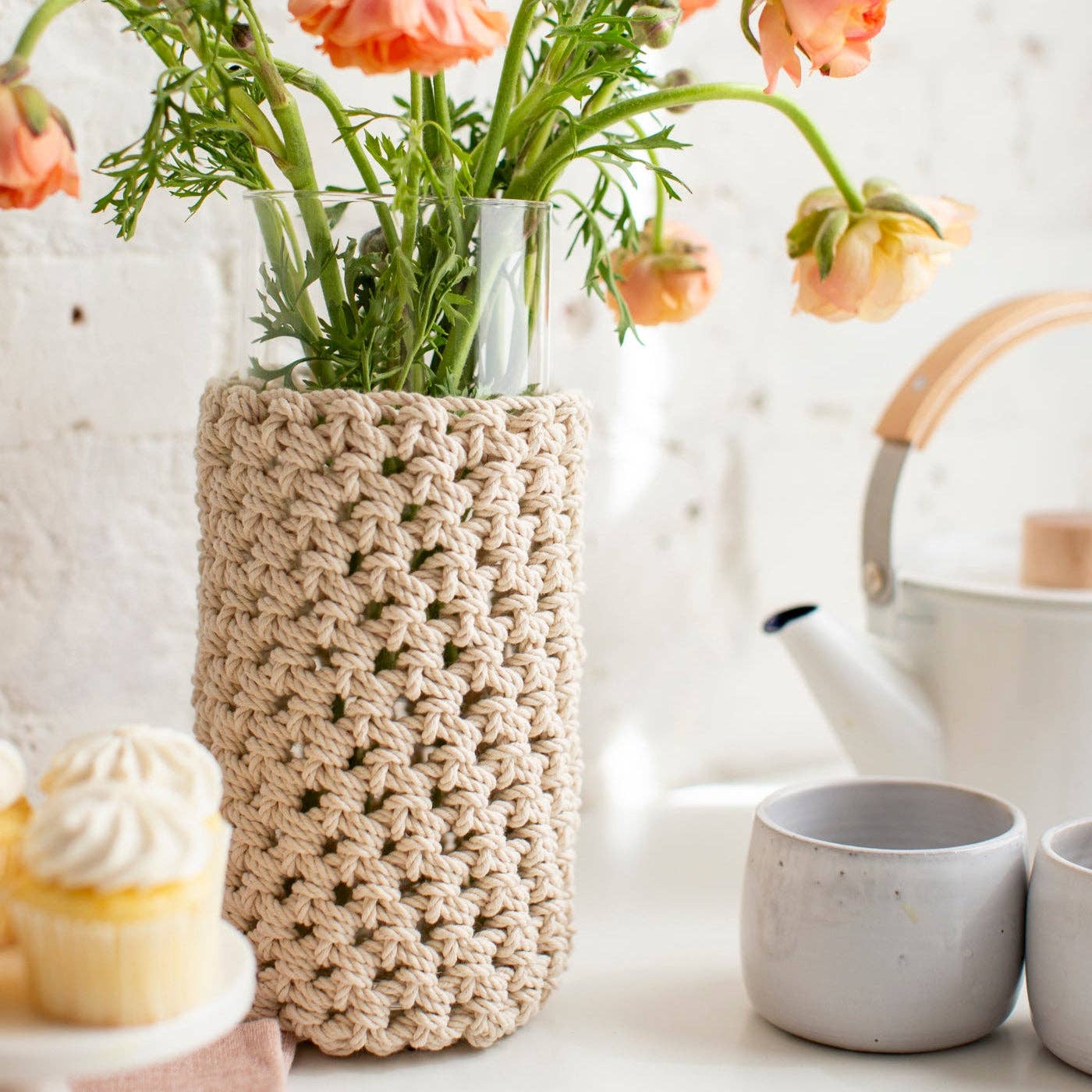 Margaret Vase Kit