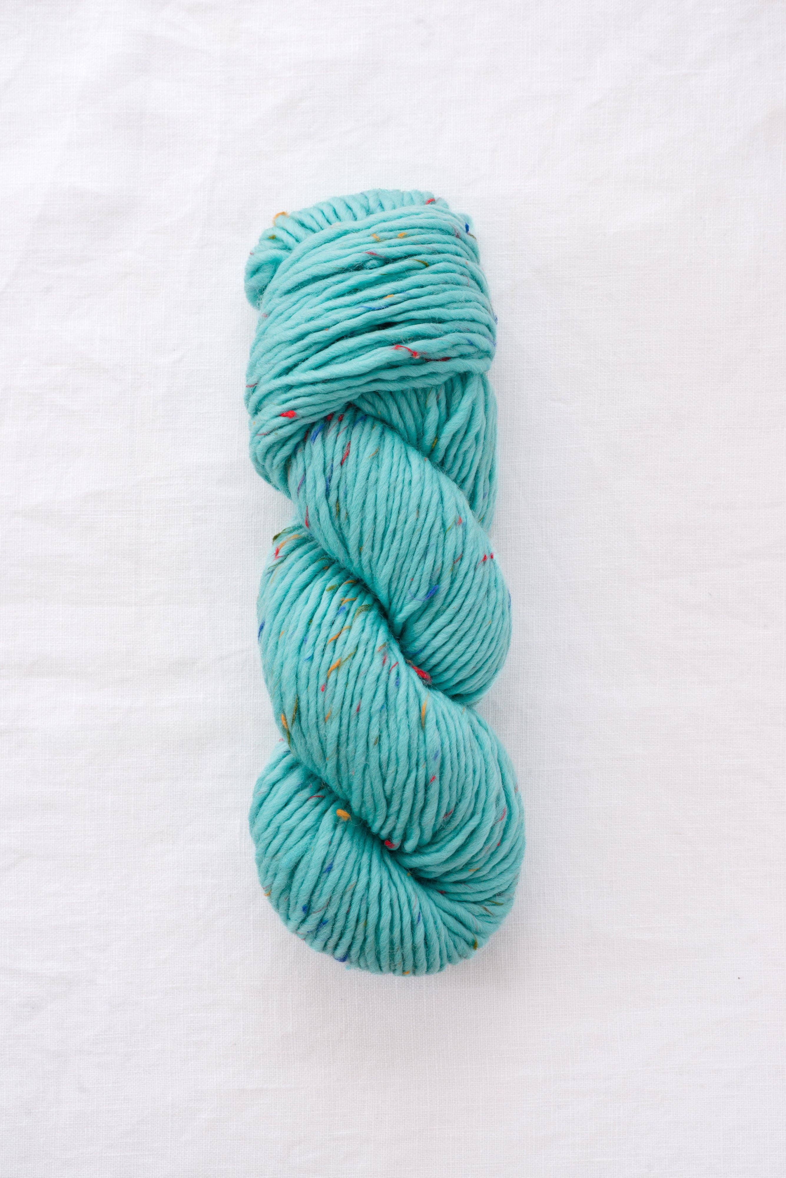 Puffin Speckled- 95% Wool/3.5% Acrylic