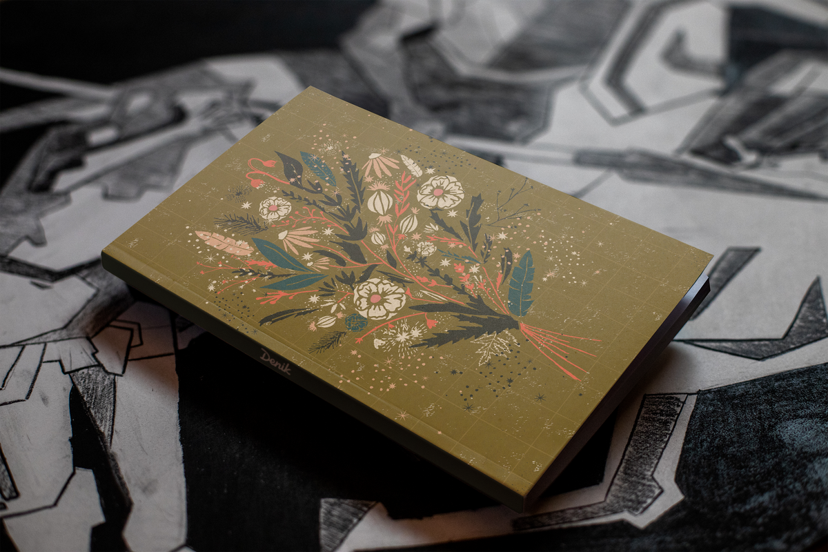 Wilderness Bouquet Classic Layflat