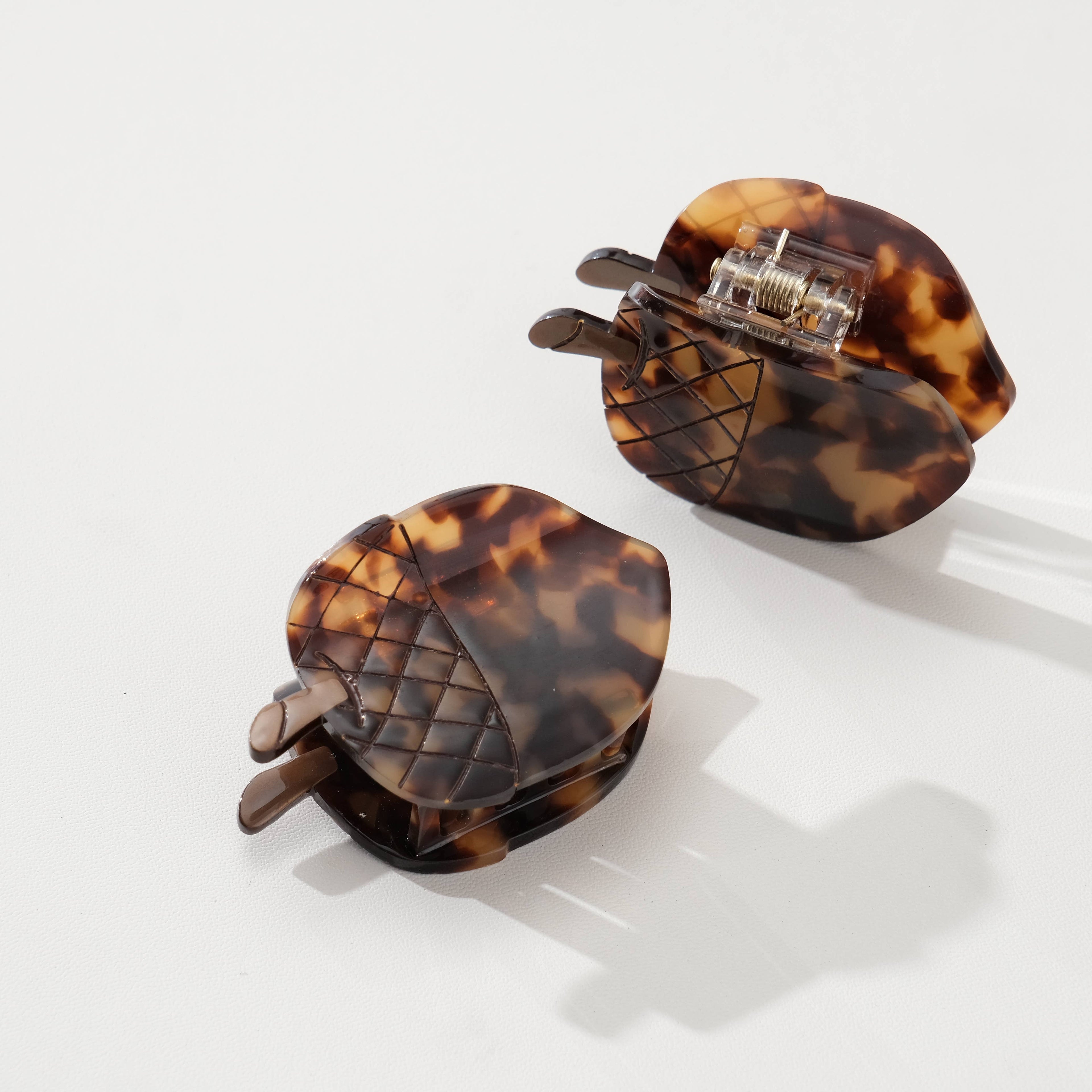 Acorn Claw Clip