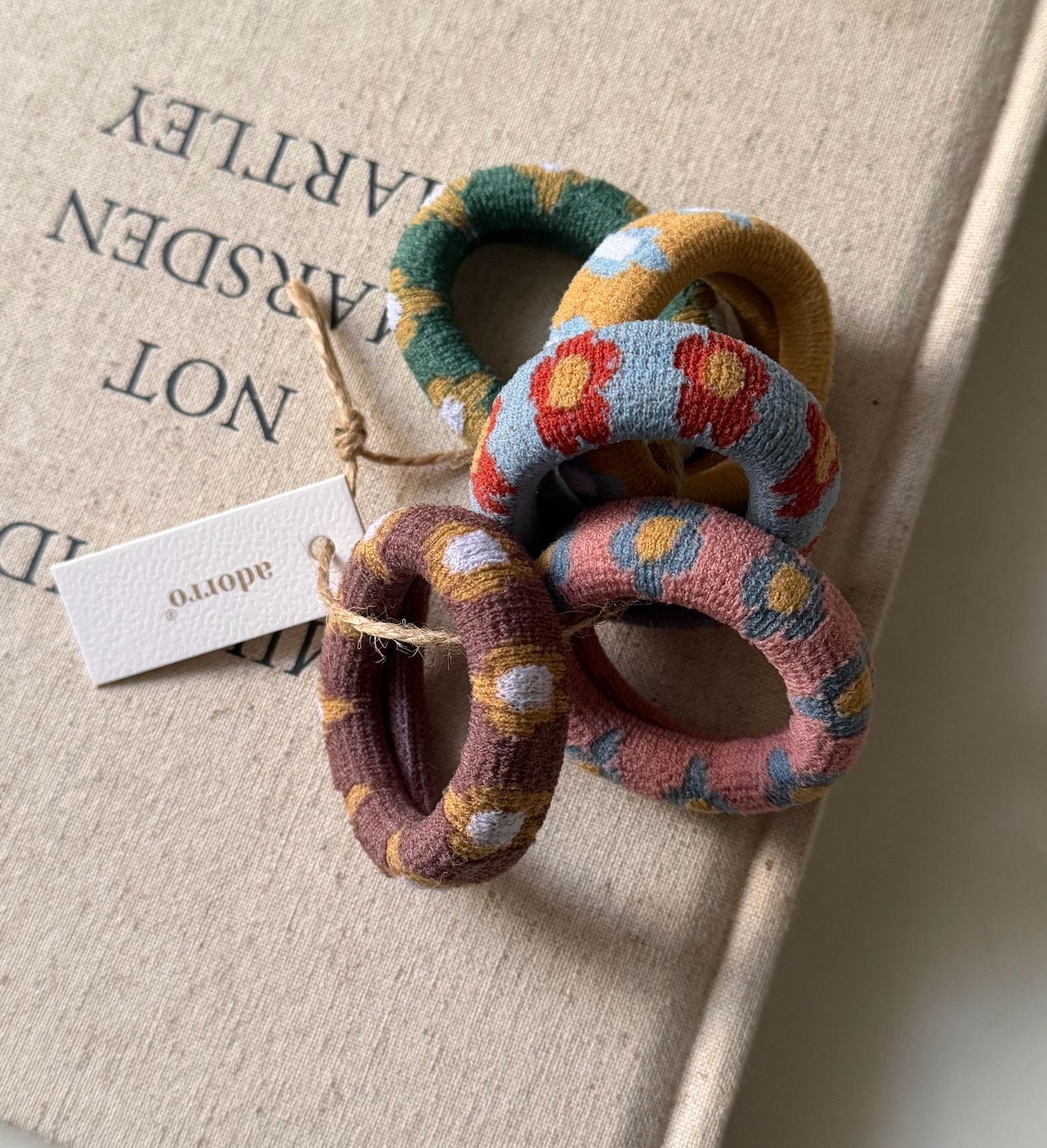 Flower Seamless Hair Ties (Set of 5)